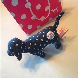 NWT Vote blue & white star VS PINK Collectible